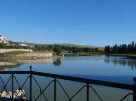 Villa María Montecastillo Golf, хотел близо до Montecastillo Golf Resort, Херес де ла Фронтера