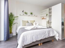 Luxurious loft w-view walk city Center Delft New XL Apartment, apartment in Delft
