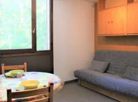 Appartement Vars, 1 pièce, 2 personnes - FR-1-330B-206