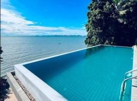 Eco stay - Luxury pool + Seaview Villa, cottage in Pattaya North