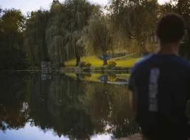 Le chalet du bout du monde, en bord de rivière !