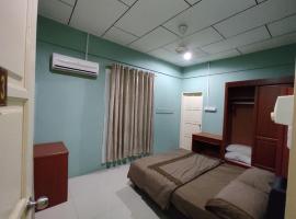 Wani Homestay, hotel conveniente a Gua Musang