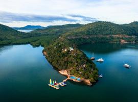 Marina del Sol Resort & Yacht Club, lomakeskus kohteessa Busuanga