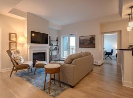 Downtown Waterfront Luxury Suite with Pool Gym, luxury hotel in Halifax