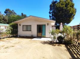 Cómoda casa a solo pasos de la laguna, Hotel mit Parkplatz in Cáhuil