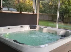 Maison paisible Rennes sud avec jaccuzzi sur réservation