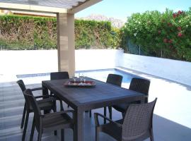 Pomera III - BTB – hotel w mieście Beniarbeig