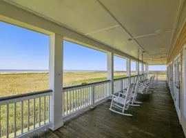 Beachfront Flamingo