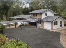 Peaceful Country Home Between Brisbane & GC
