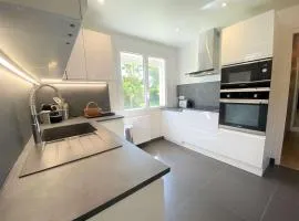 Grande maison 4* à Beg Meil avec jardin, à 1 km de la plage - FR-1-481-119