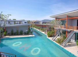 Oho Luxury pool access, hotel near Chalong Pier, Ban Na Bon