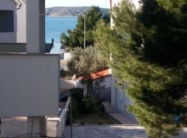 Apartman Marinero, Hotel in Brodarica