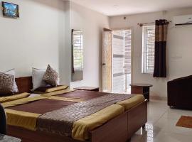 Sugamya Corner Guesthouse, hotel en Mysore