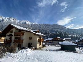 Apartment Carmen-4 by Interhome, hotel sa Soraga