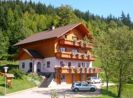 Urlaub am Bauernhof bei Familie Steinbrecher, alojamento de turismo rural em Bad Mitterndorf