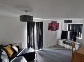 Greenhithe Cosy Apartment, Netflix and Sport Channels