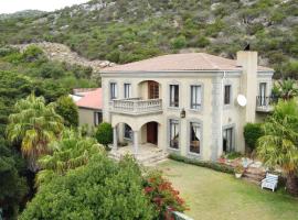 Casa a Capri, Capri Village, Cape Town, hotel cu parcare din Vishoek