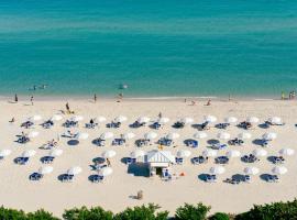 Ocean 2 Sky at Monte Carlo Miami Beach, מלון ליד מסלול גולף נורמנדי שורס, מיאמי ביץ'