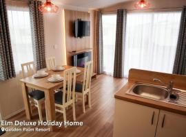 Elm Deluxe Holiday Home, hotelli kohteessa Chapel Saint Leonards