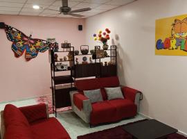 Garfield Homestay, hotel in Batu Pahat