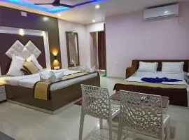 Hotel Dayal International By WB Inn