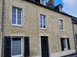 Gîte de charme avec SPA, salle de jeux, proche plage du débarquement