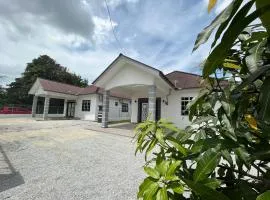 Rumah Tamu Zeha Muar Johor