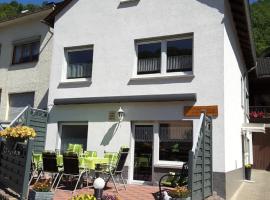 Ferienhaus am Bach, holiday home in Oberdiebach