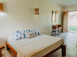 Villa Baleia, hotel with parking in Praia da Baleia