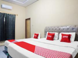 SUPER OYO 92075 Sky Residence Mawar, hotel i Sunggal