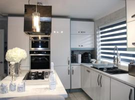 Stylish 4-Bedroom House near NEC/BHX、ソリフルのヴィラ