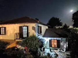 Chalet Caserón de Tejas, Amplia y confortable casa para hasta 11 huéspedes