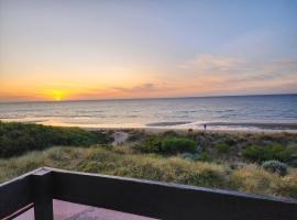 Sandy Shores Estate- Long Island, self catering accommodation in Frankston