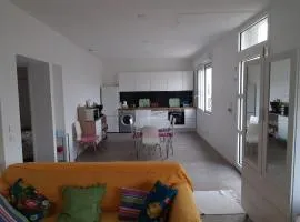 Maison ville agréable