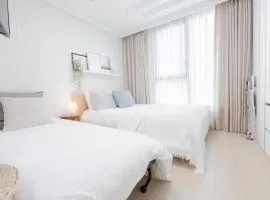 Apartment THE SHARE Myeongdong