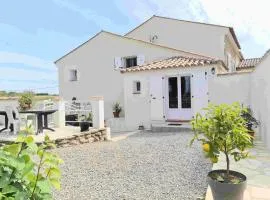 Gites à Moussan ,Domaine de la barque à 5 mins de Narbonne、Moussanのコテージ