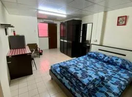 Ratanawong Place 553