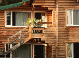 Petrovmotopunkt, hotel in Yaremche