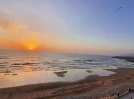 amoureux de plage et surf