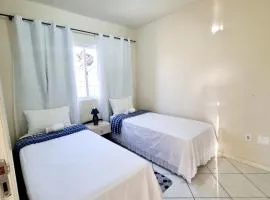 Residencial Cristina's-Apartamentos de 2-3 Quartos equipados com WiFi Garagem-Excelente Localização