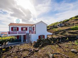 Adega Pedra do Lagar, feriebolig i Calheta de Nesquim