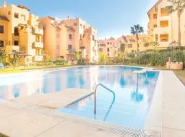 2114-Apt with nice terrace with pool view