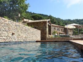 Chambres d'hôtes Le Pontillaou, casa de hóspedes em La Garde-Freinet