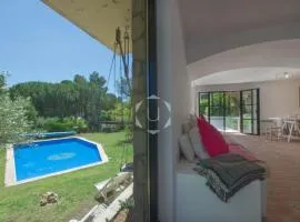 APT EL SOPLUIG - Big garden, cosy, pool, sea view