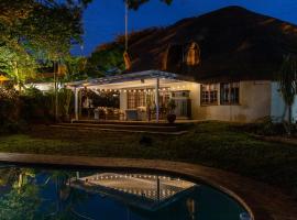Viesnīca 30 Mimosa pilsētā Mtunzini, netālu no apskates objekta Ongoye Forest