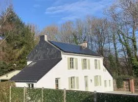 Ancienne maison rénovée au calme