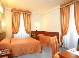 Hotel Dina