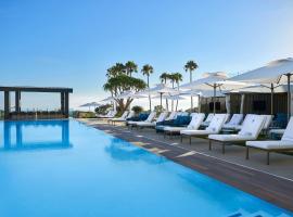 VEA Newport Beach, a Marriott Resort & Spa โรงแรมในนิวพอร์ทบีช