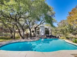 Shaded Getaway with BBQ and Fire Pit in Austin!