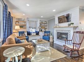 Bright Cornwall-On-Hudson Vacation Rental!, casa per le vacanze a Cornwall-on-Hudson